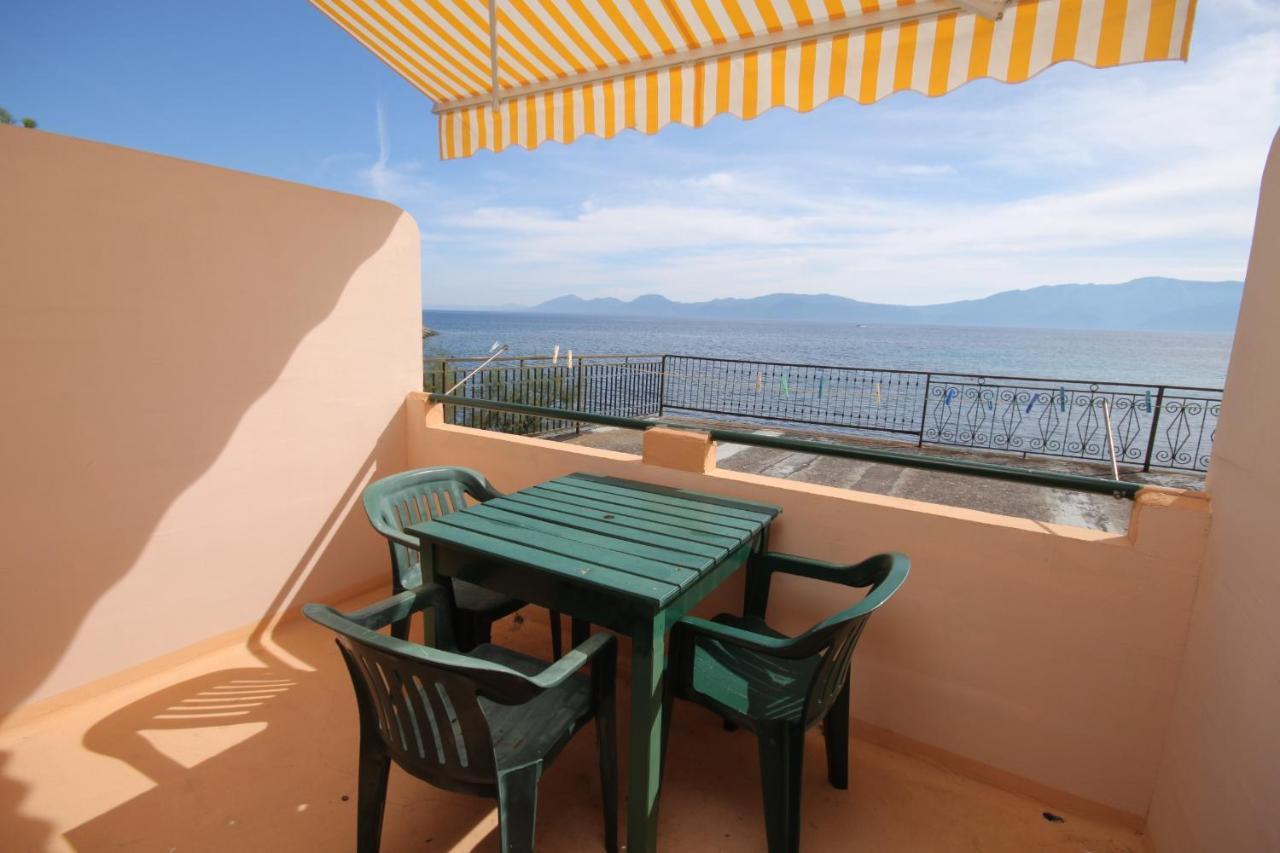 Apartments And Rooms By The Sea Sucuraj, Hvar - 4029 Экстерьер фото