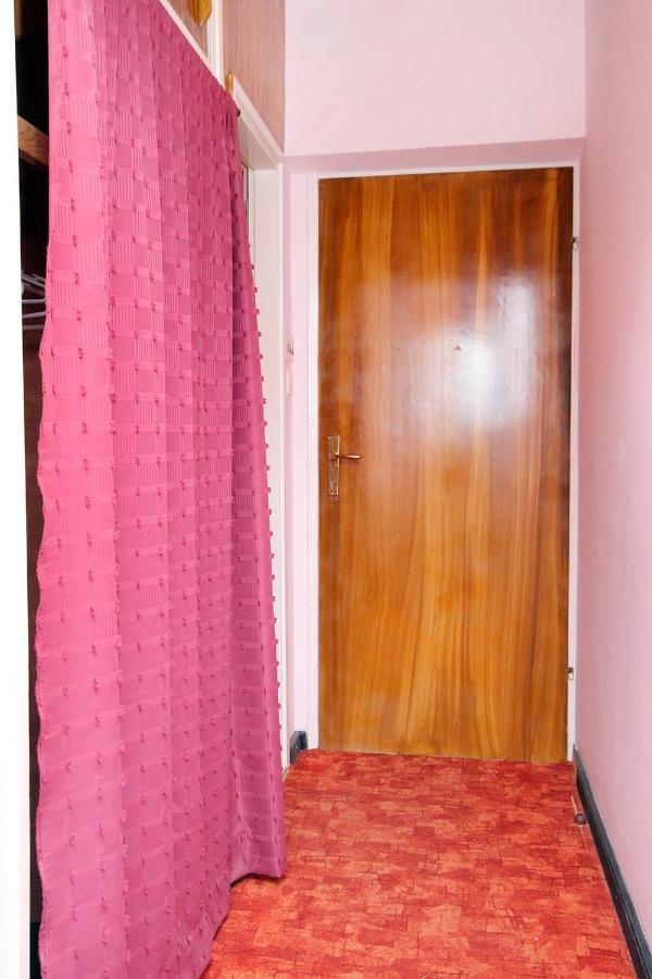 Apartments And Rooms By The Sea Sucuraj, Hvar - 4029 Экстерьер фото